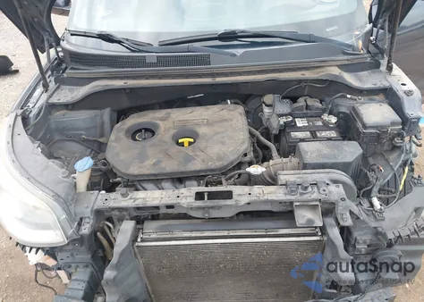 2015 Kia Soul ! from USA, damaged, VIN KNDJX3A52F7113234